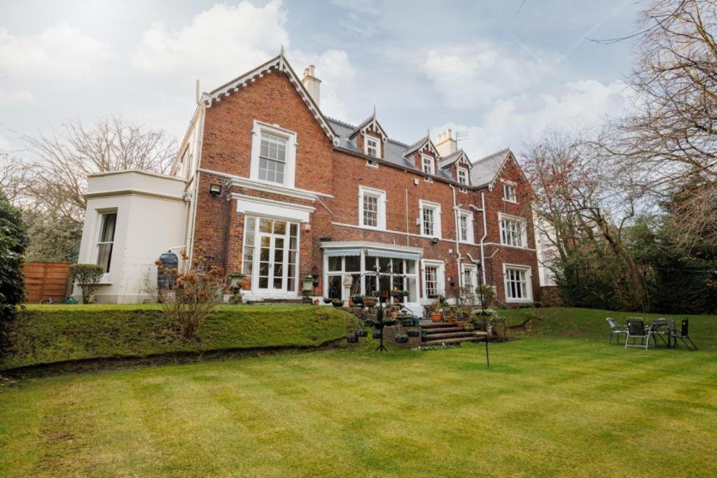 Mossley Hill Retreat Hotel Liverpool Buitenkant foto